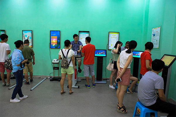 ����һ�w�Cϵ�y���F���������C�M�е��